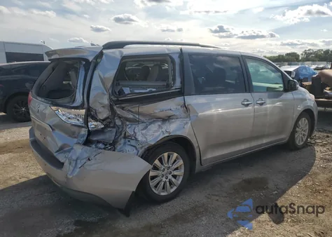 2014 Toyota Sienna Xle z USA, uszkodzony, nr VIN 5TDYK3DC2ES423217